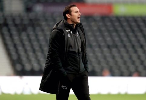 F. Lampard on M. Bielsa's admission: "Now it's a league problem"