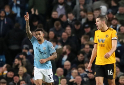 Early quantitative advantage-acquiring "Man City" crushed "Wolves"