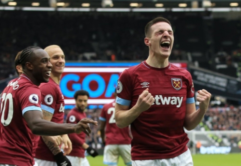 "West Ham" thrashed "Arsenal" eleven