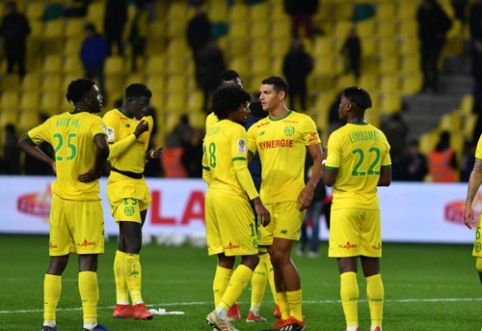 "Ligue 1": "Nantes" punished opponents with two goals.