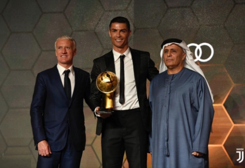 "In the Globe Soccer awards - triumph of C. Ronaldo and "Atletico" club"