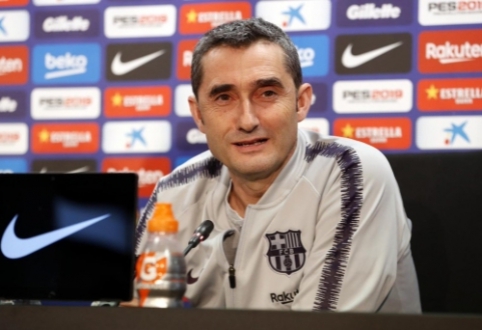 Official: "Barcelona" extends contract with E. Valverde