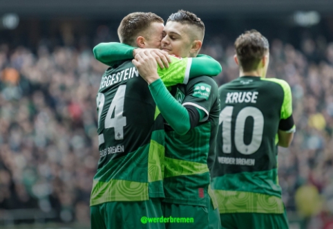 In Germany, victories celebrated by the teams "Werder" and "Dusseldorf"