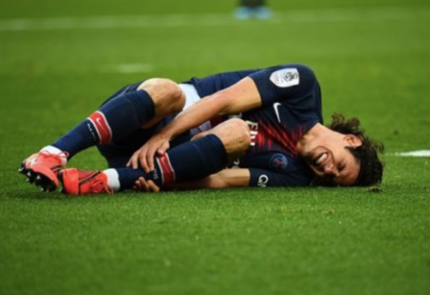 Concern in PSG camp: E. Cavani was substituted due to injury