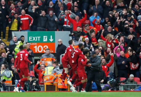 At the end of the match, "Tottenham" mistakenly handed victory to "Liverpool" team