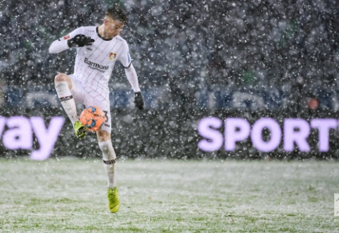 "Bundesliga": "Bayer" crushed "Hannover" in the snow-stopped match