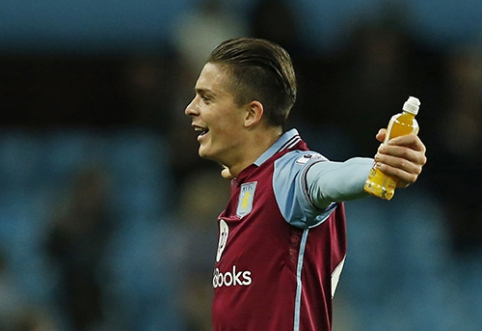 During the match, "Aston Villa" fans attacked the security