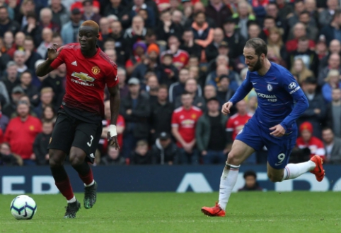 "Chelsea" tore a draw in Manchester after D. De Gea's mistake