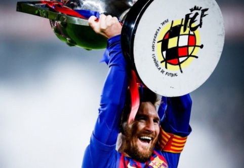 Approaching R. Gigg's record, L. Messi secures his 10th "La Liga" title.