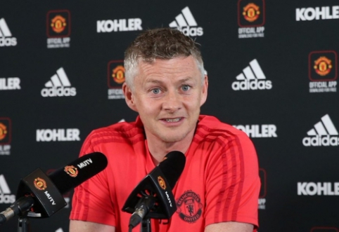 Solskjaer: "Some players need to understand which club they represent"