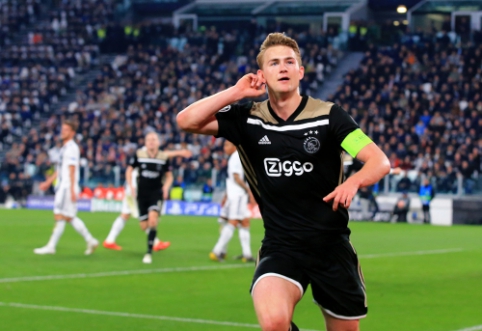 The fairy tale of "Ajax" continues - "Juventus" club eliminated, "Barca" crushed "Man Utd"