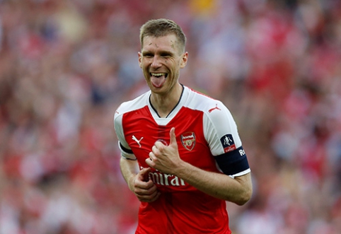 P. Mertesacker: I didn't choose "Bayern" after listening to my grandfather's advice.