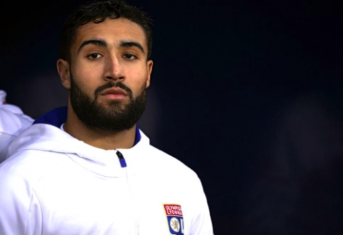 "Lyon" owner ready to listen to offers for N. Fekir