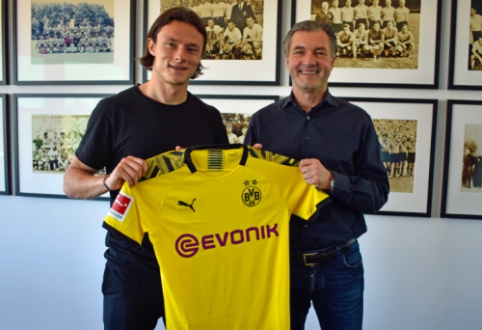 "Borussia" signed a contract with the German national team defender