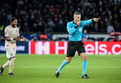 Referee D. Skomina in the Champions League final