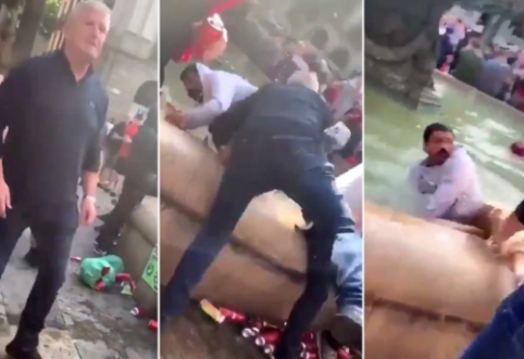 "Liverpool" fans in Barcelona pushed unsuspecting city residents into the fountain