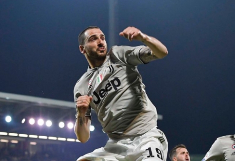 PSG began negotiations for the acquisition of L. Bonucci.