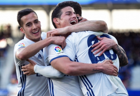 A group of Madrid's "Real" players plan to extend their careers in Italy