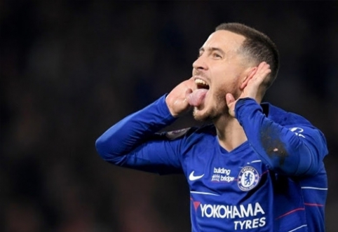 E. Hazard in Spain will receive a generous salary from "Real"