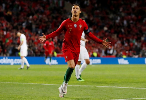 C. Ronaldo's "hat-trick" leads Portugal to the Nations League final