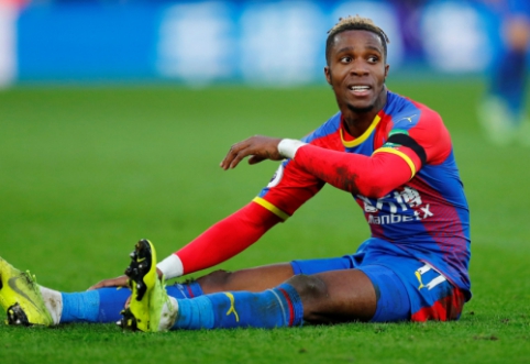 "Everton" made an offer for W. Zaha