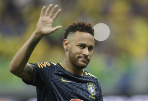 Neymar Talks About the Defender It's Most Difficult to Play Against