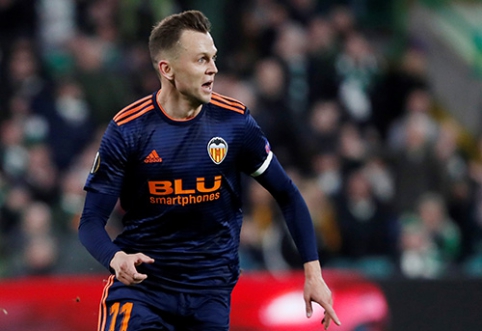 Official: "Valencia" acquires D. Cheryshev, "Sevilla" - Fernando