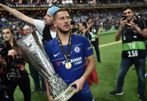 E. Hazard recognized as the best player of the previous season's Europa League