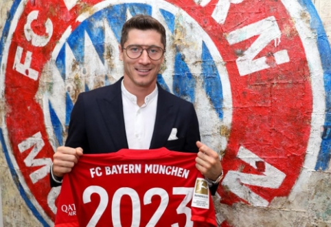 Official: R. Lewandowski signed a new contract with Munich's "Bayern"