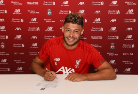 Official: A. Oxlade-Chamberlain ties his future with Liverpool