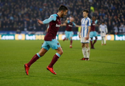 M. Lanzini is nearing a new contract with "West Ham"