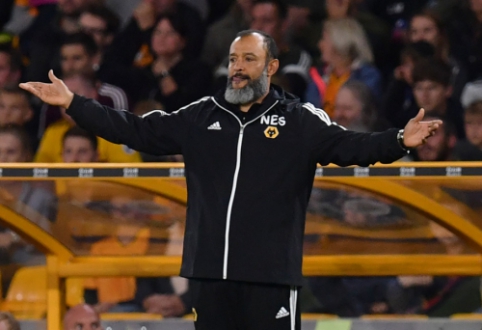 "Wolves" coach dissatisfied with prolonged VAR review