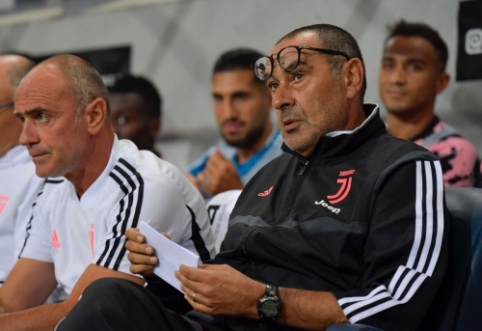 The dismissal of M. Sarri will cost "Juventus" a round sum