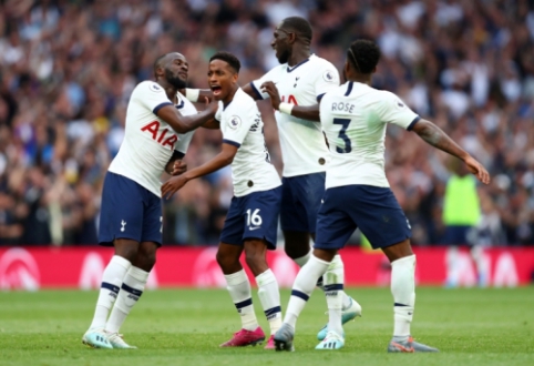 "Tottenham" crushed "Aston Villa" at the end of the match