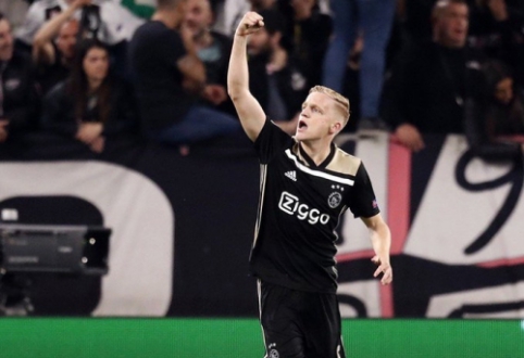 Madrid's "Real" preparing an offer for D. van de Beek