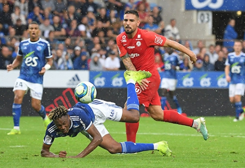 "Ligue 1": "Strasbourg" defeated "Montpellier"