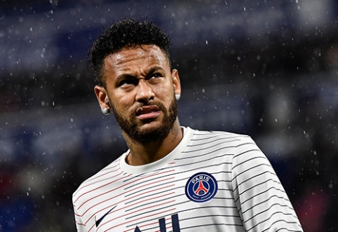 PSG wanted to extend the contract with Neymar