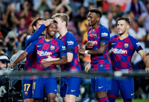 "Barcelona" hosted a goal fiesta in the duel with "Valencia"