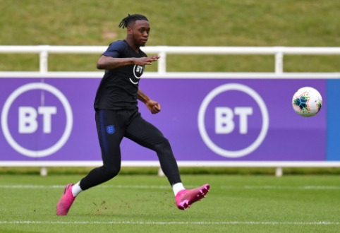 A. Wan-Bissaka left the England national team camp Due to Injury