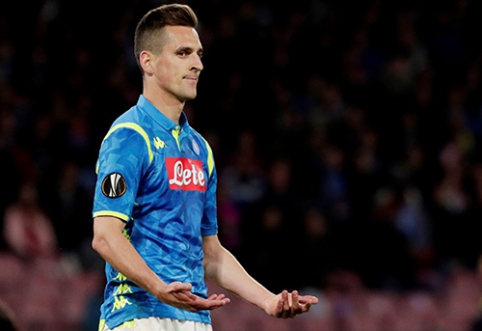 A. Milik extended contract with "Napoli"