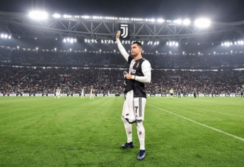 Incredible: C. Ronaldo's Earnings from Instagram - Higher than Playing for Juventus Club