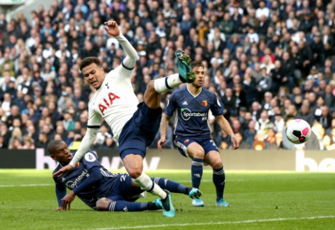 "Tottenham" again left without a victory, "Chelsea" and "Man City" defeated their opponents