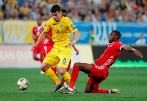 "Chelsea" interested in Ukraine national team's goalkeeper