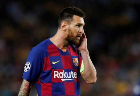 D.Berbatov: the current "Man Utd" would not be saved by L.Messi or C.Ronaldo