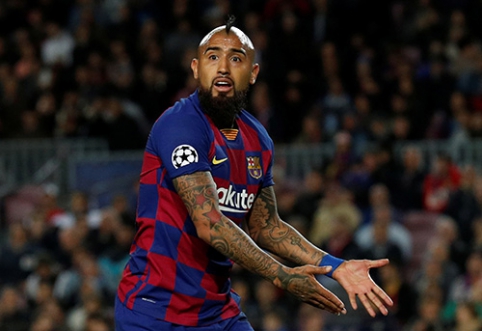 "Barcelona" does not plan to sell A. Vidal