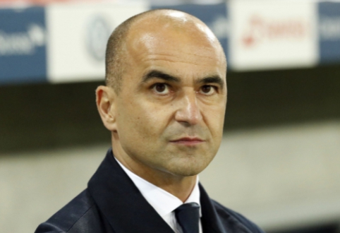 R.Martinez wanted to coach "Tottenham" team