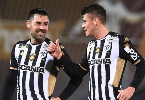 "Ligue 1": "Angers" rises to second place