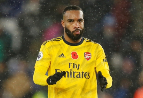 "A. Lacazette: "We lack confidence in our abilities""