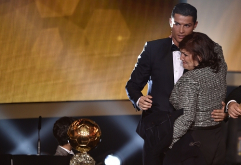 C. Ronaldo's mother's statement: "My son is a victim of the football mafia"