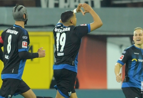 "Bundesliga": "Paderborn" defeated "Eintracht" at home